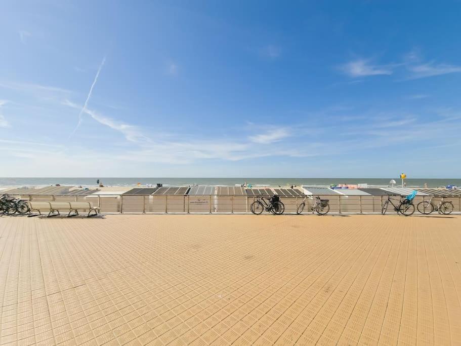 Cozy Studio With Pool Close To The Sea 오스텐드 외부 사진